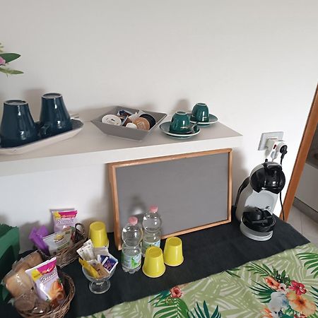 דירות ונאריה ריאלה In Casa Zoe מראה חיצוני תמונה